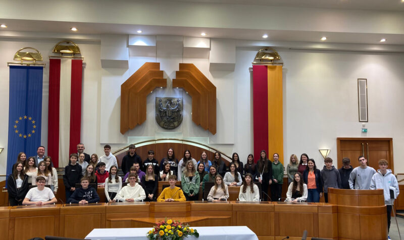 2AKB: Besuch im Landhaus